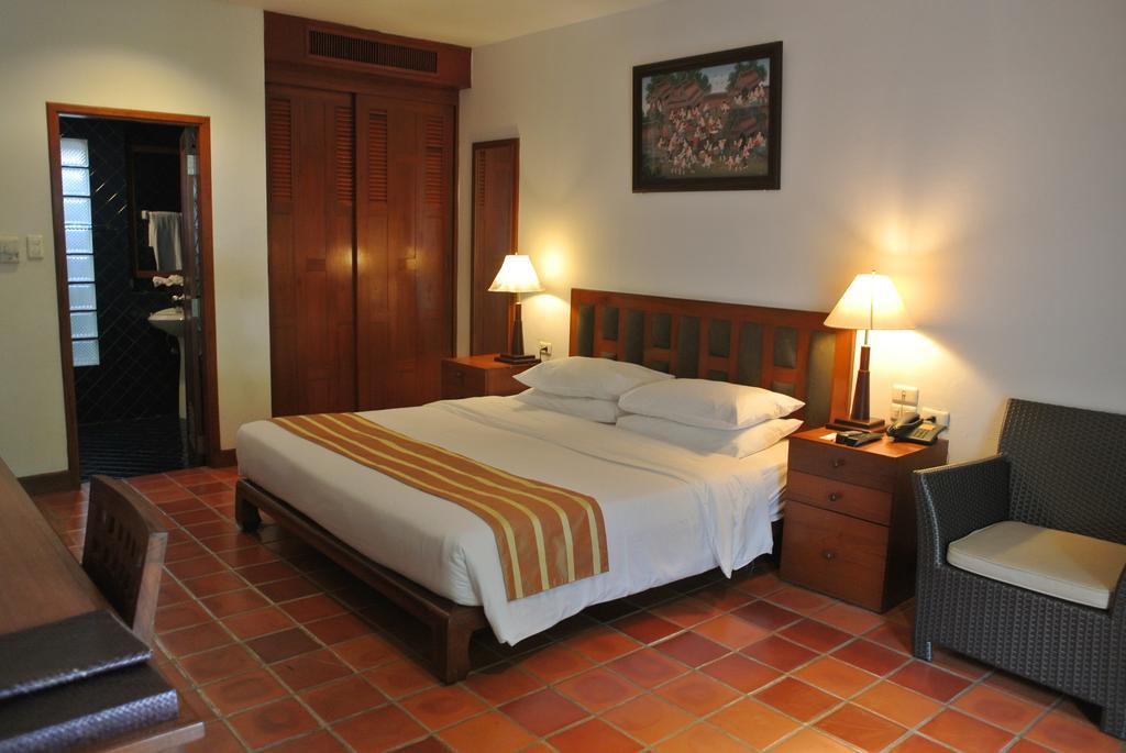 Salathai Resort Patong Bagian luar foto