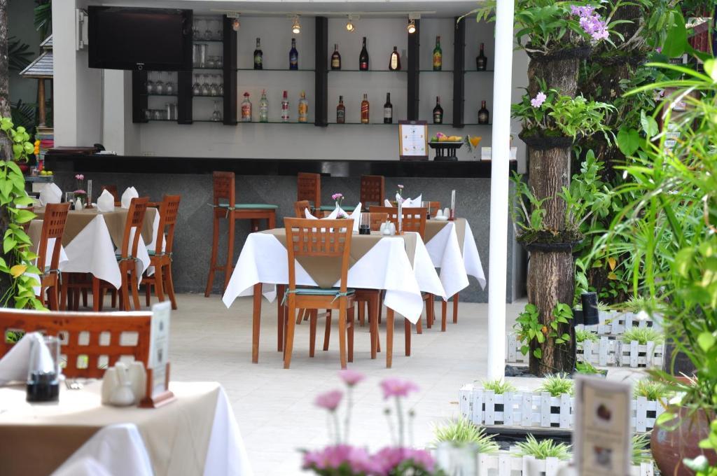 Salathai Resort Patong Bagian luar foto